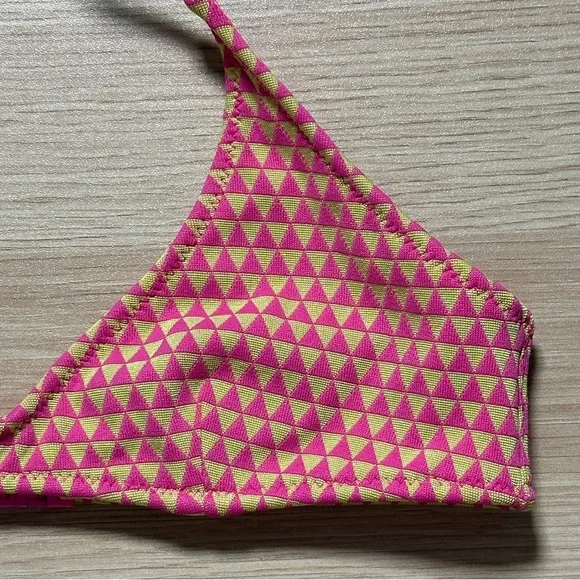 •Triangle Swimwear Cora bikini set in ursa - Picture 3 of 16